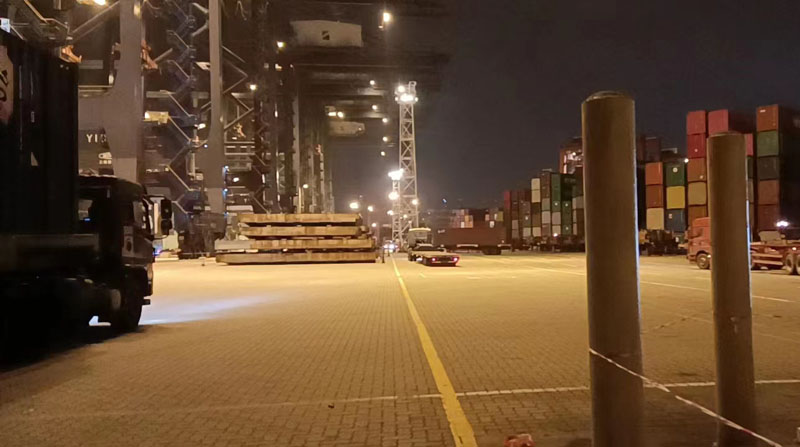 盐田国际码头(图5)